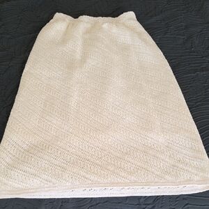 Vintage Lace Textured Skirt Size Small To Medium Stretchy